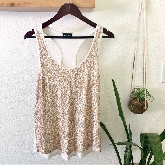 Wet Seal Tops - Wet Seal gold sequin Top